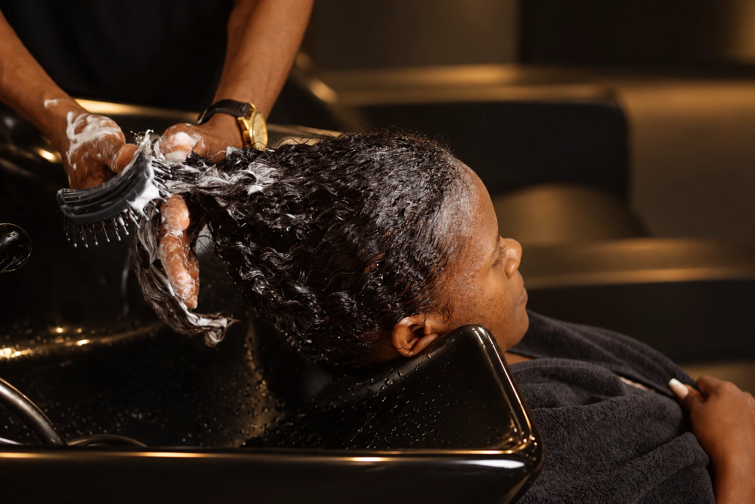 Scalp cleansing with a massage brush